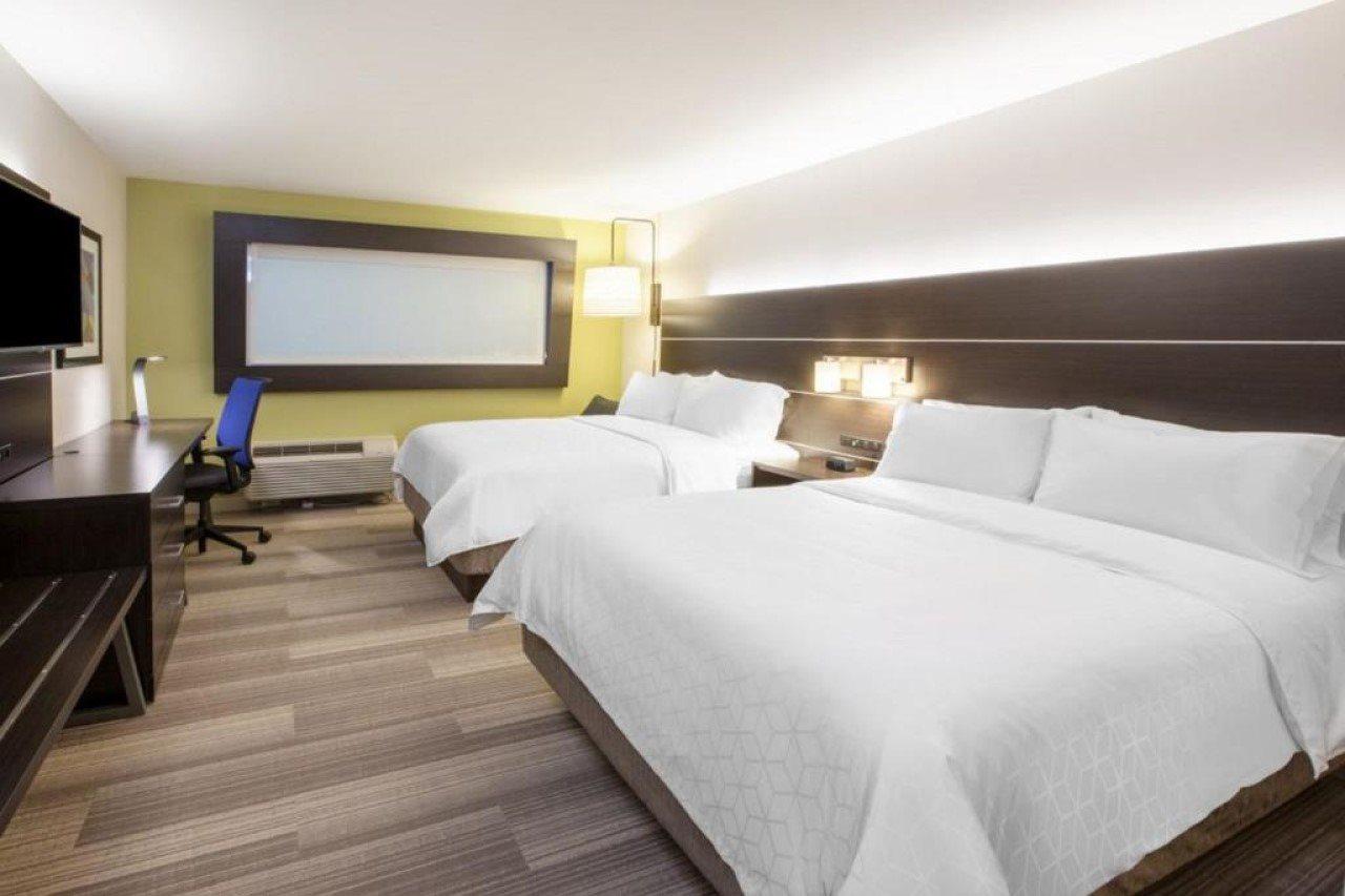Holiday Inn Express - San Antonio East I-10 By Ihg Exterior photo