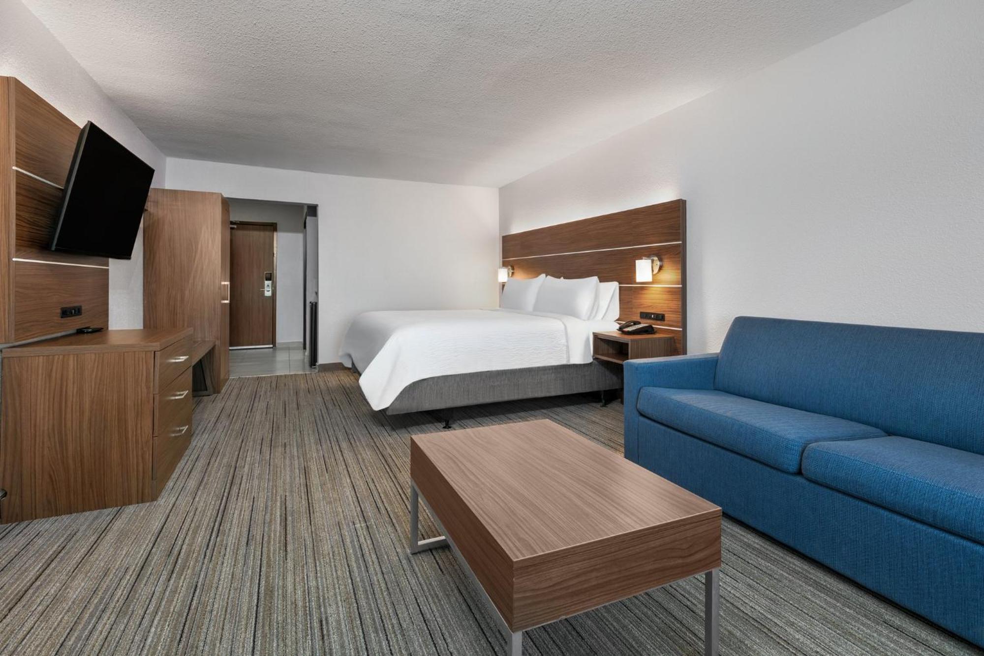 Holiday Inn Express - San Antonio East I-10 By Ihg Exterior photo