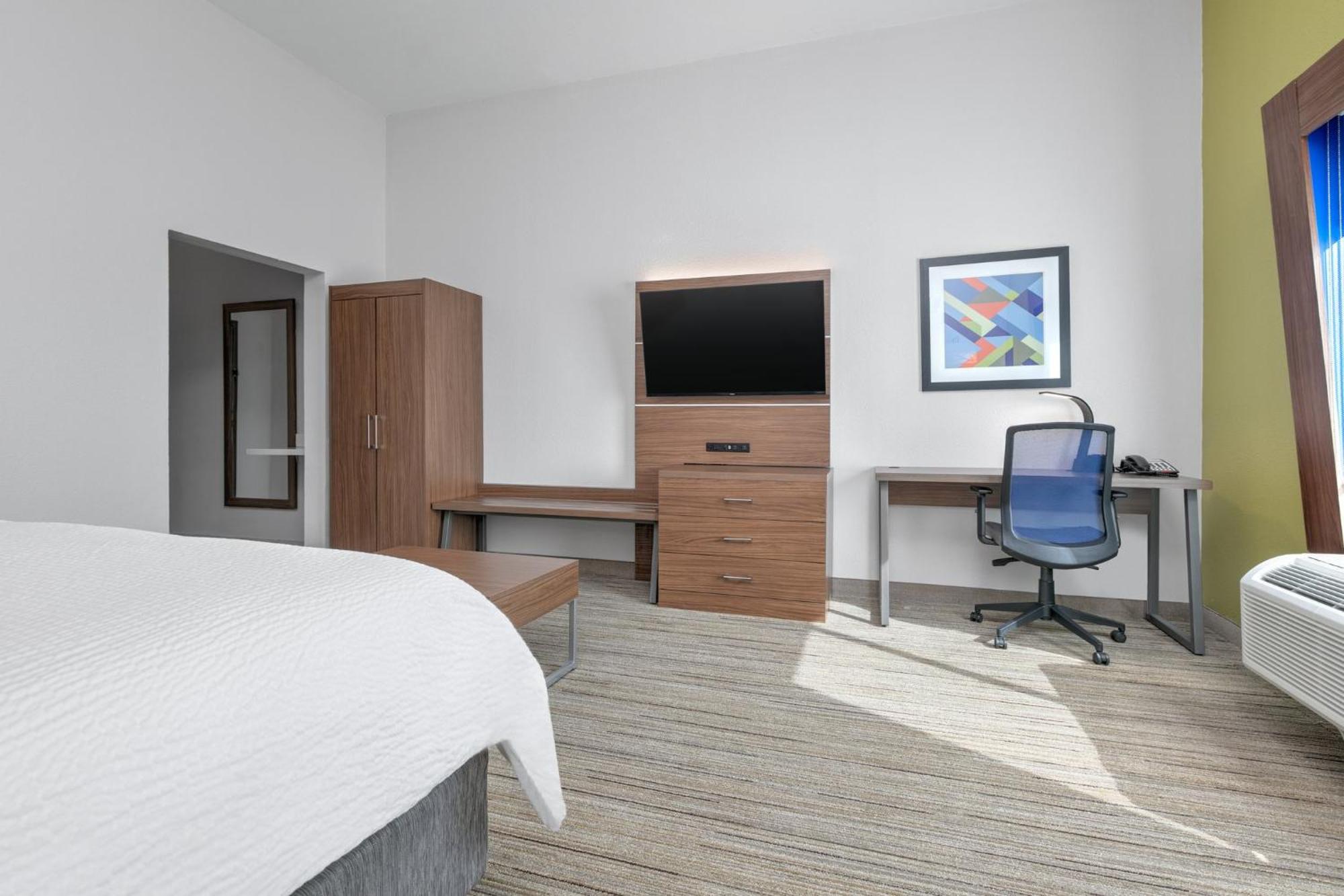 Holiday Inn Express - San Antonio East I-10 By Ihg Exterior photo